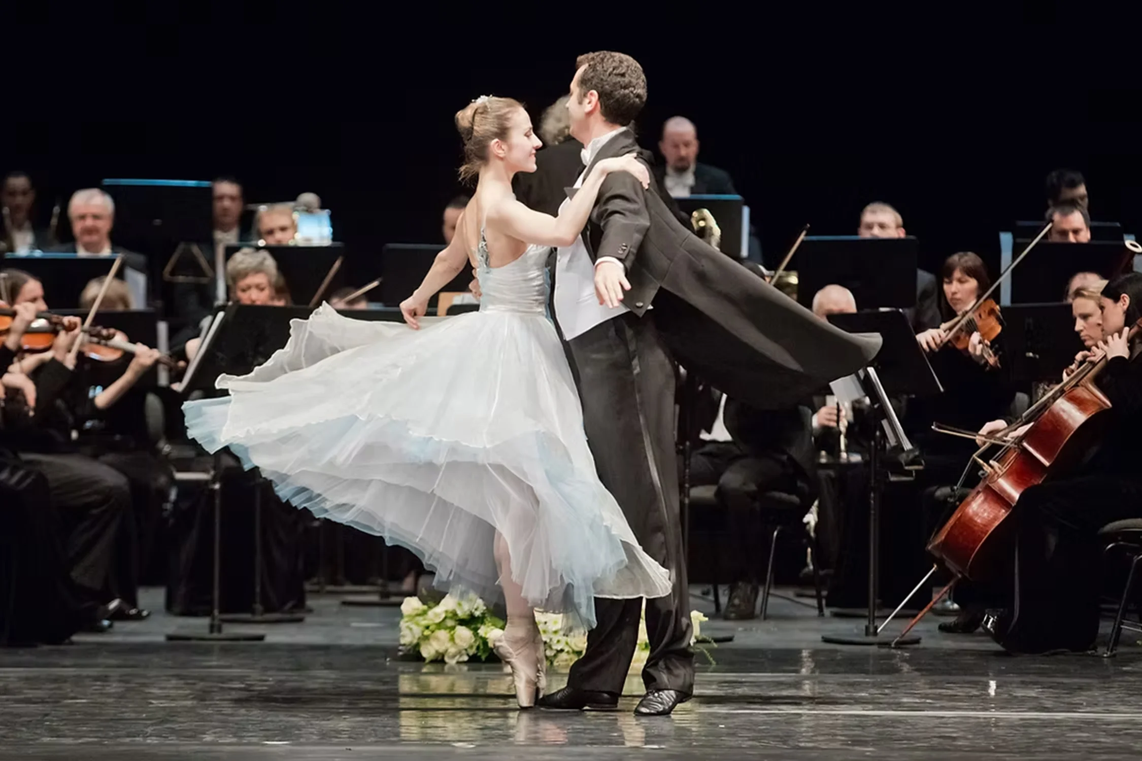 GRAN CONCIERTO DE AÑO NUEVO